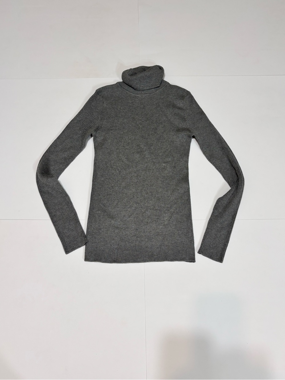 Ambiance Gray Ribbed Turtleneck Sweater